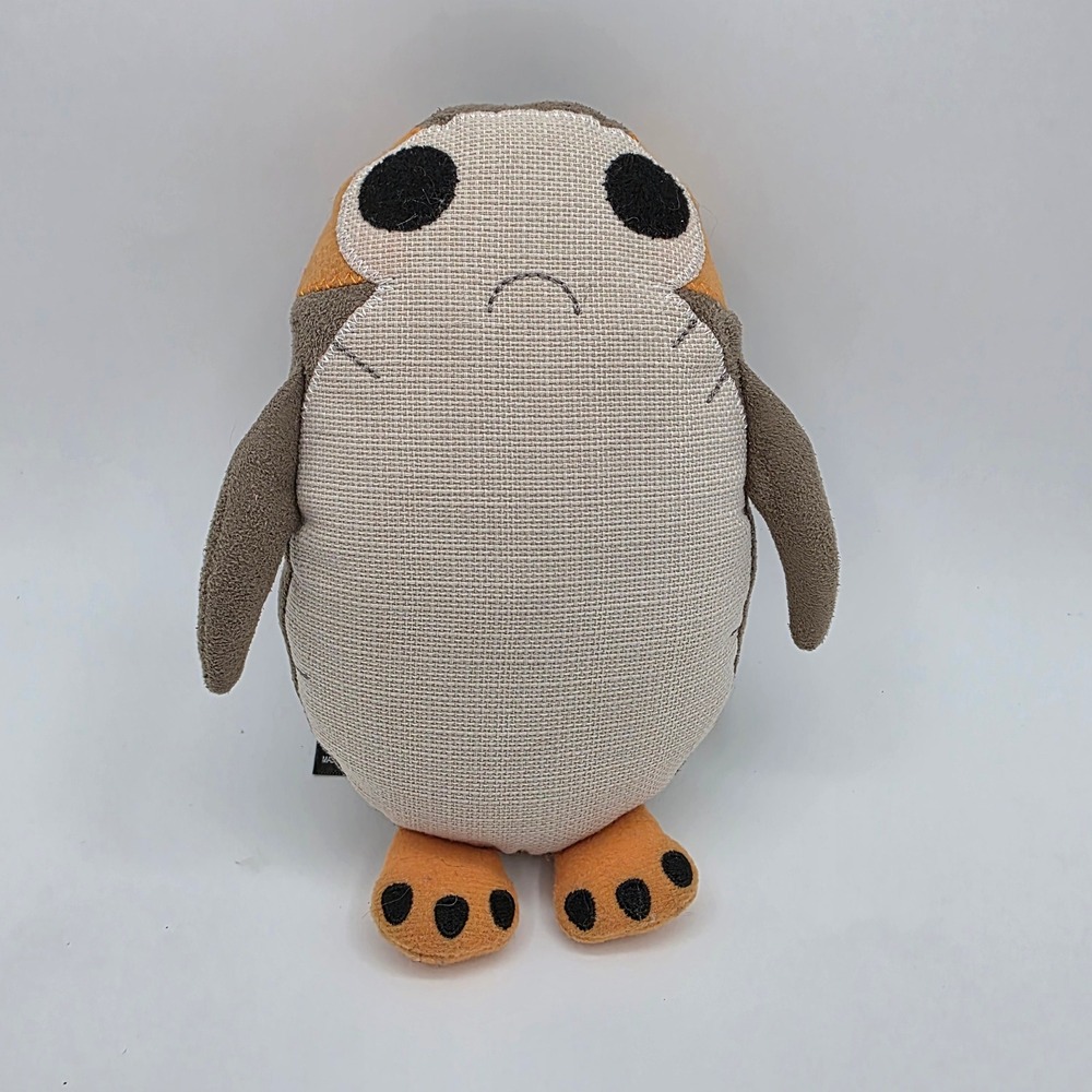 Disney Parks Star Wars Galaxy's Edge  Porg 7" Plush Toydarian Toymaker